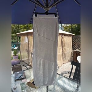 Newport News Elegant Beige Skirt